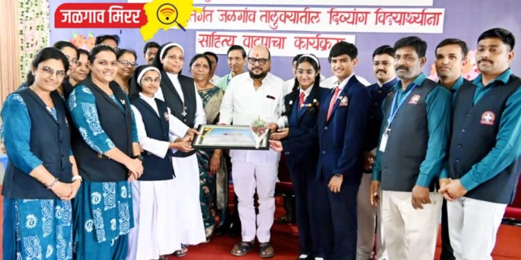 मुख्याध्यापक व शिक्षकांनी शाळेची गुणवत्ता वाढवून सुंदर शाळा करून नावलौकिक वाढवावा  ; पालकमंत्री पाटील !