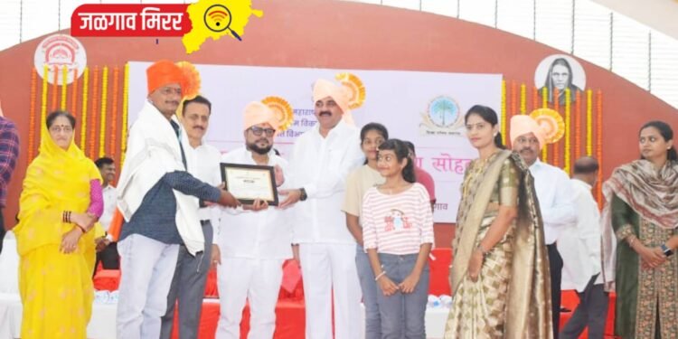 गावच्या विकासाचा खरा हिरो ग्रामसेवक ; पालकमंत्री गुलाबराव पाटील 