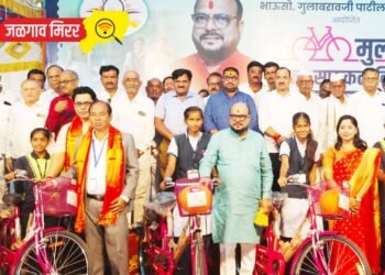एकही मुलगी शिक्षणापासून वंचित राहू नये यासाठी प्रयत्नशील – मंत्री गुलाबराव पाटील