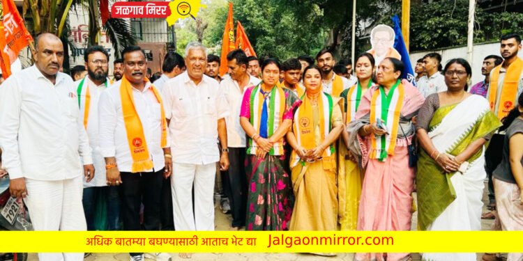 “जयश्रीताई आगे बढो, हम तुम्हारे साथ हैं” च्या घोषणांनी परिसर दणाणला