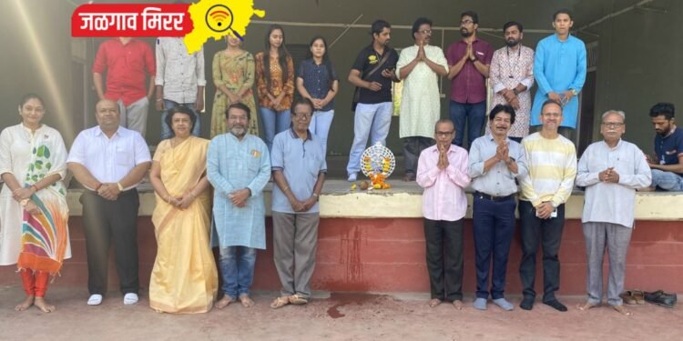 जळगावकर रंगकर्मींतर्फे जागतिक मराठी रंगभूमी दिवस उत्साहात साजरा