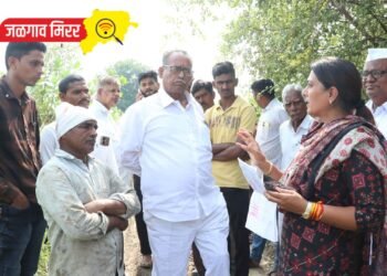 शेतरस्त्यांच्या कामात मुक्ताईनगर आमदारांची चमकोगिरी आणि भूलथापा !