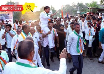 माजी मंत्री गुलाबराव देवकरांच्या प्रचार रॅलीत जल्लोष आणि फक्त जल्लोष…!