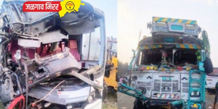 पंढरपूरजवळ भीषण अपघात : दोन ठार तर २६ जखमी !