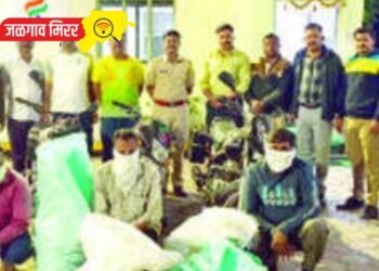 पोलिसांनी दीड लाखांचा गुटखा पकडला !