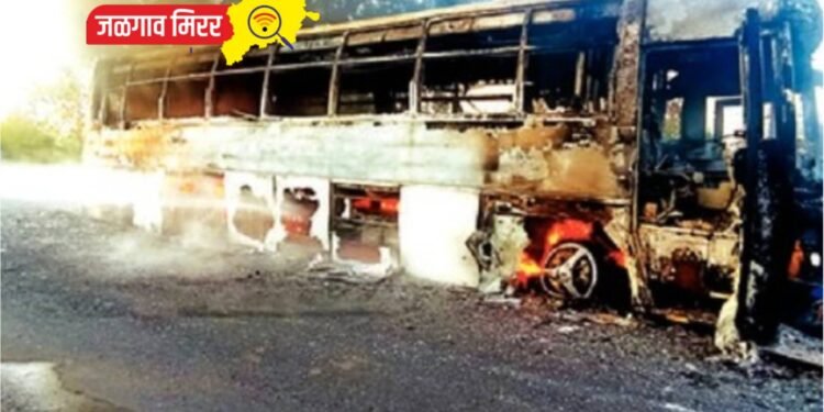 पहाटेच्या सुमारास भरधाव खासगी बसने घेतला पेट ; थोडक्यात १६ प्रवासी बचावले !