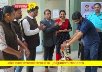 मोफत आरोग्य शिबिराचा ४५ कलावंतांनी घेतला लाभ !