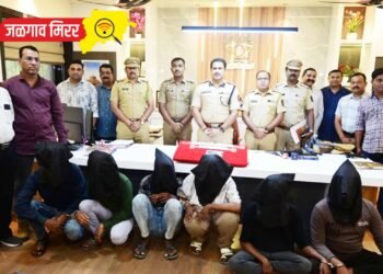 जळगावात बेछुट गोळीबार करणारी टोळी अटकेत !