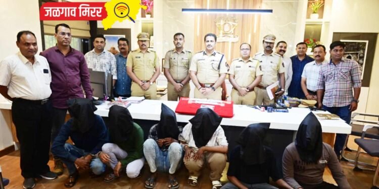 जळगावात बेछुट गोळीबार करणारी टोळी अटकेत !