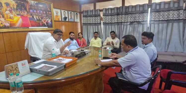 जळगावकरांच्या वीज समस्यांवर महापालिकेचा दणका; महावितरणला तातडीच्या उपाययोजनांचे आदेश